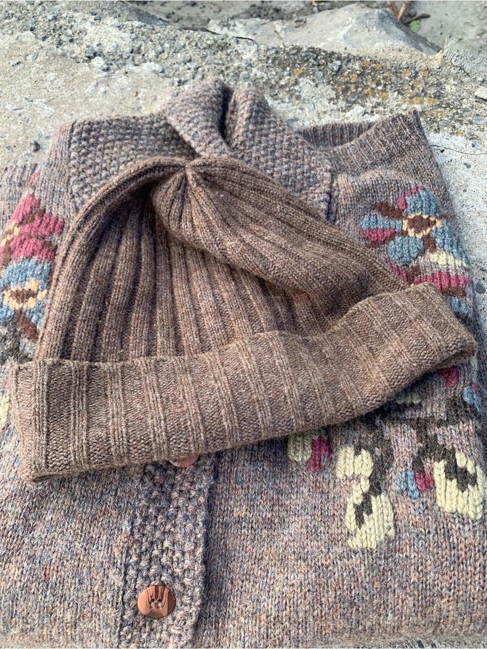 Wool & Cashmere -HARTFORD Paris Brown Blend Ribbed Knit Beanie Hat One Size